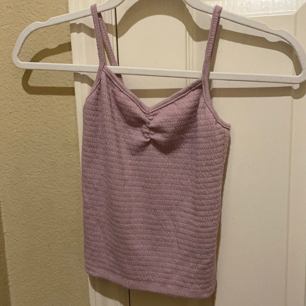 White fawn violet clenched tank top